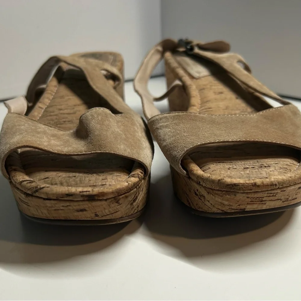 MRKT Women's Tan Suede Slingback Cork Platform Sandals in‎ Size 11